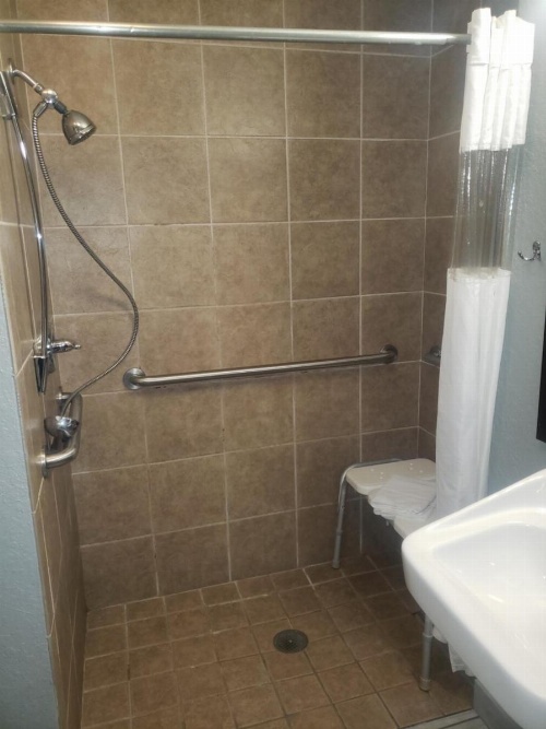 La Quinta Inn & Suites by Wyndham Mobile - Tillman's Corner image 24