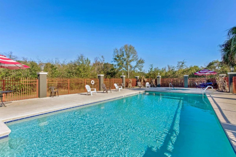 La Quinta Inn & Suites by Wyndham Mobile - Tillman's Corner